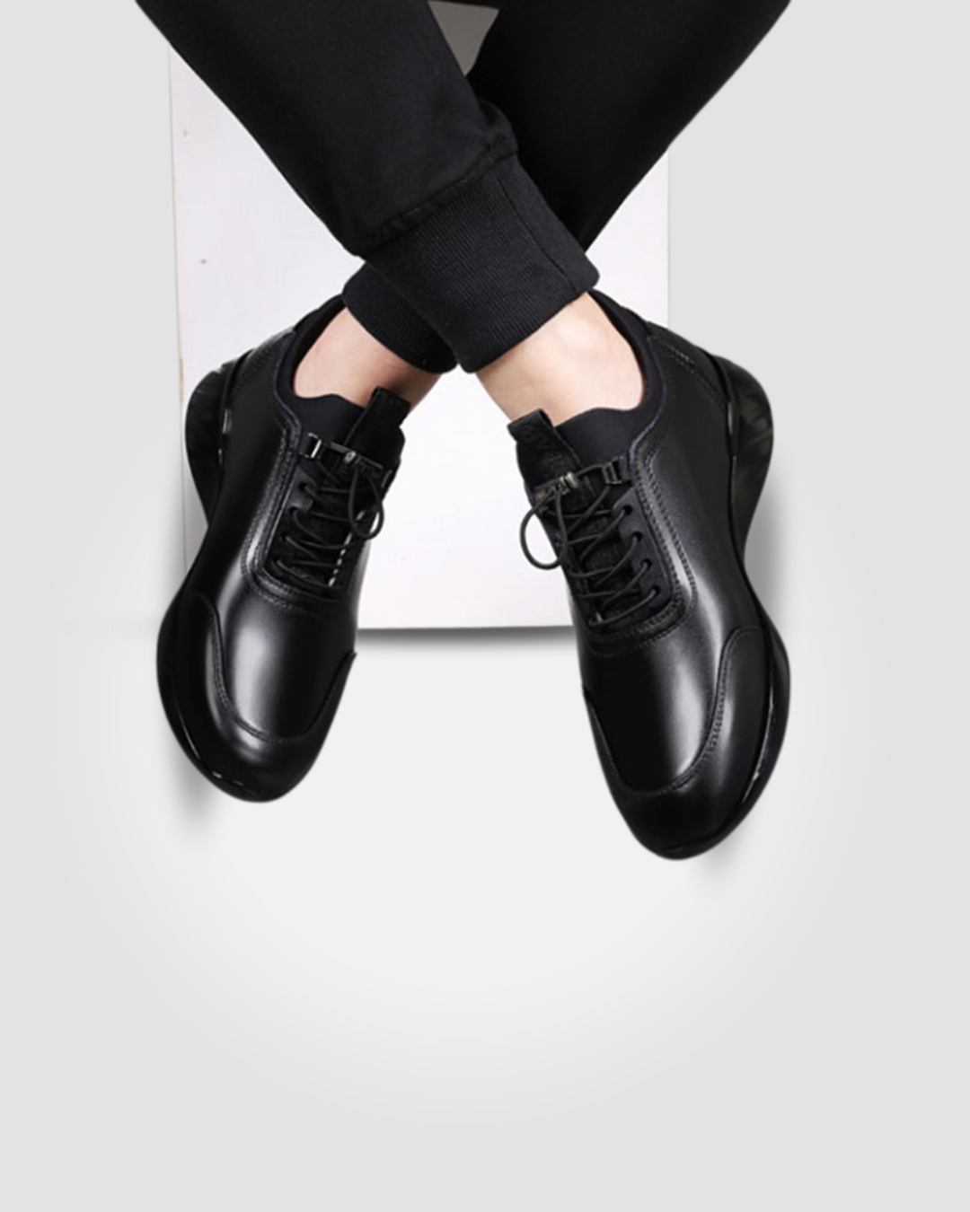 AJAX M52 LOW TOP MEN SNEAKERS