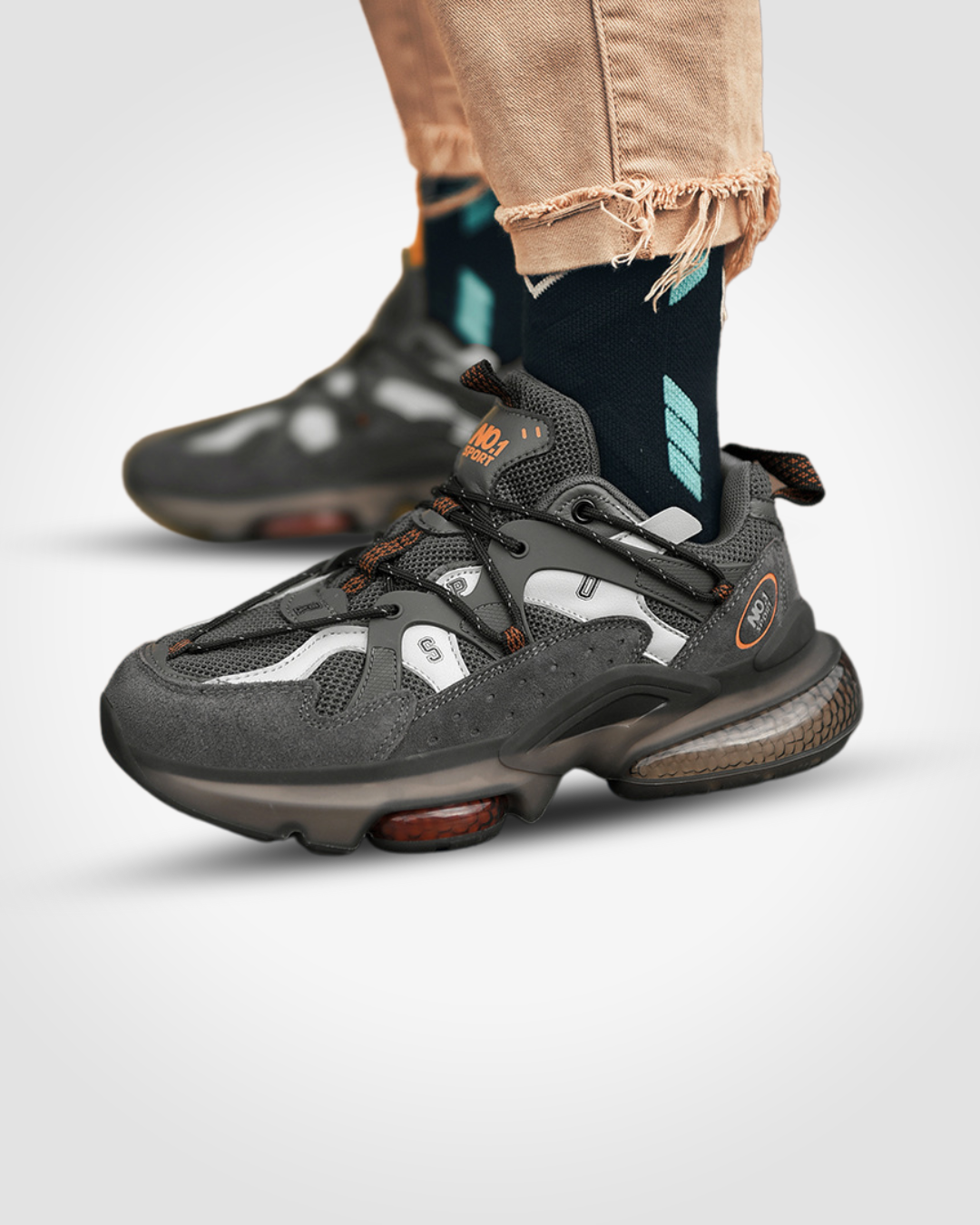 AEGIS R08 LOW TOP MEN SNEAKERS